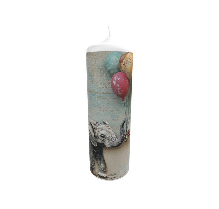 Künstlerkerze mit Elefant und bunten Ballons – symbolisches Motiv für Freiheit, Leichtigkeit und Lebensfreude in sanften Farben.
