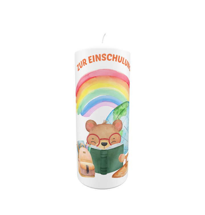 Einschulungskerze „Lesebär & Regenbogen“