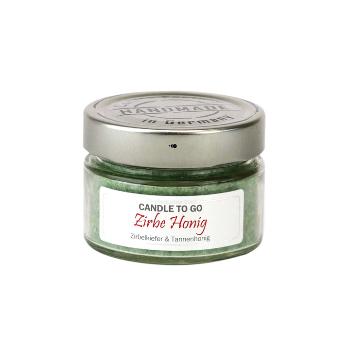 Candle Factory Candle to Go Zirbe Honig – handgegossene Duftkerze im Glas, Zirbelkiefer & Tannenhonig, pflanzlich, Handmade in Germany.