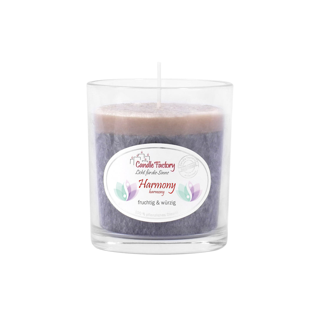 Candle Factory Party Light Harmony – handgegossene Duftkerze im Glas mit fruchtig-würzigem Duft, 100 % pflanzlich, vegan, Handmade in Germany.