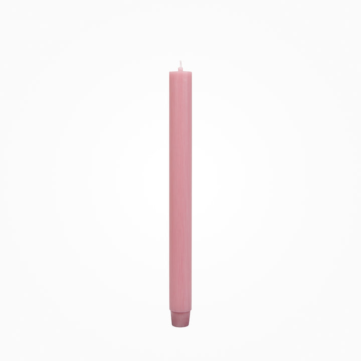 Durchgefärbte Flachkopf-Stabkerze von Jaspers in  staubrosa – 29 cm hoch, Ø 2,2 cm, lange Brenndauer, verjüngter Fuß, stilvolles Design für Tischdeko und Wohnambiente