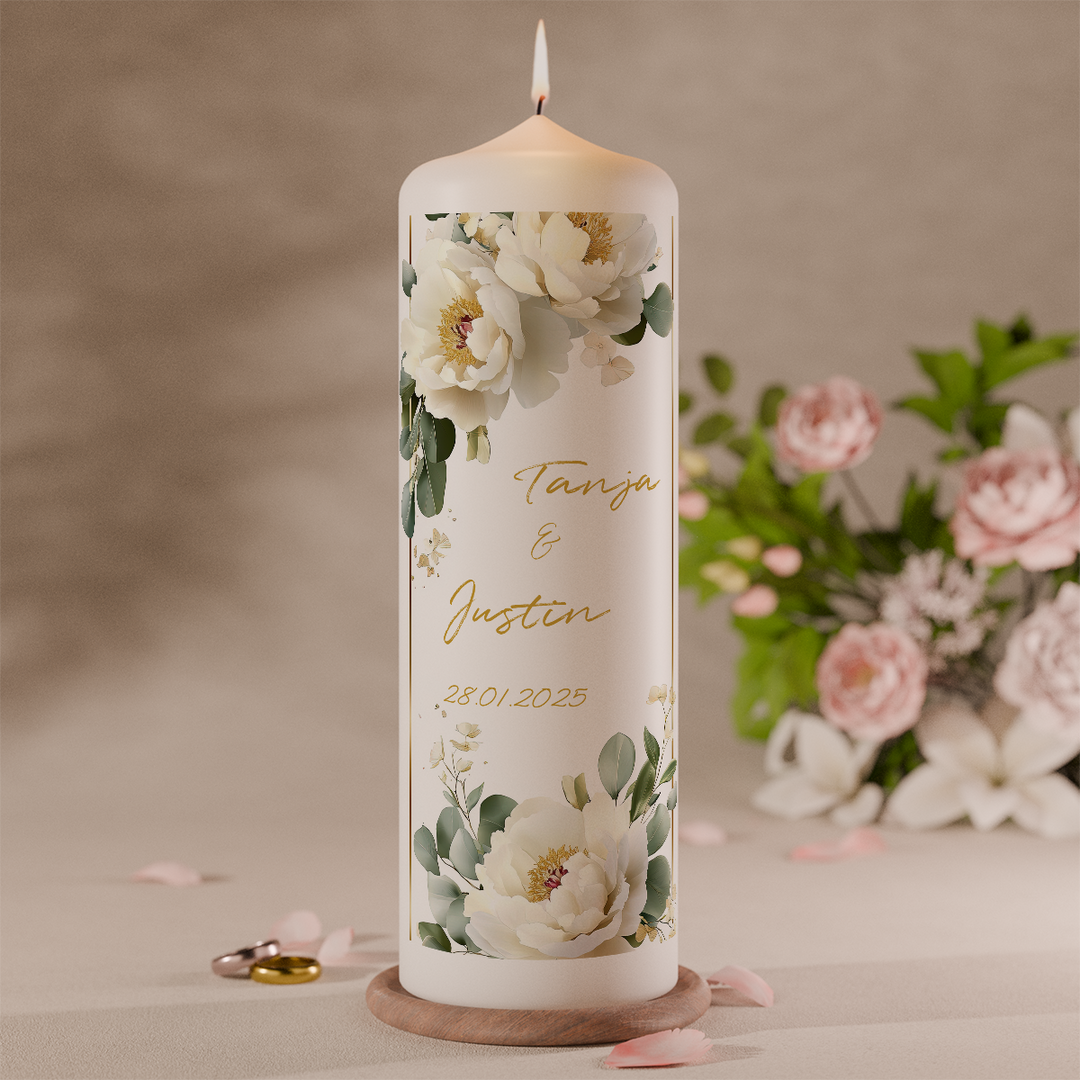 personalisierte hochzeitskerze mit pfingstrosen und namen