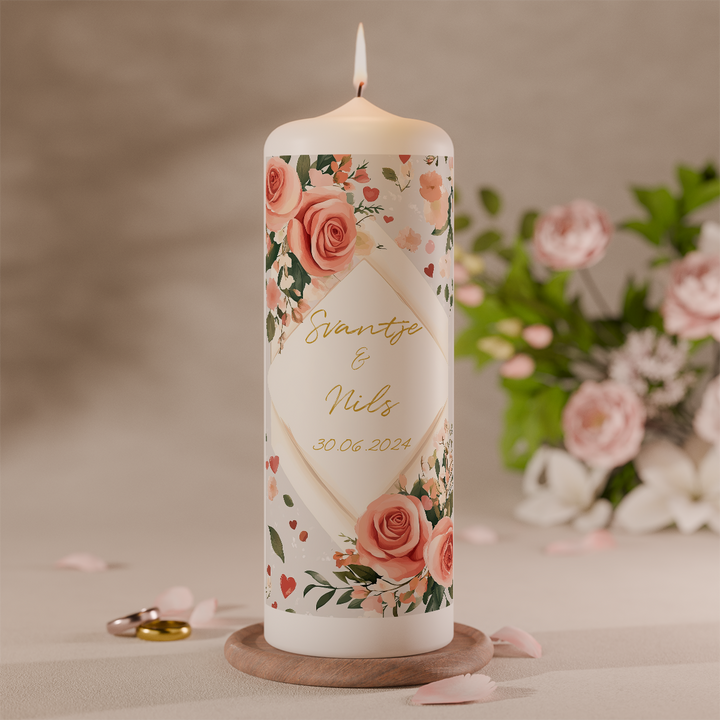 hochzeitskerze-rosegold-rosen-personalisiert-blumen
