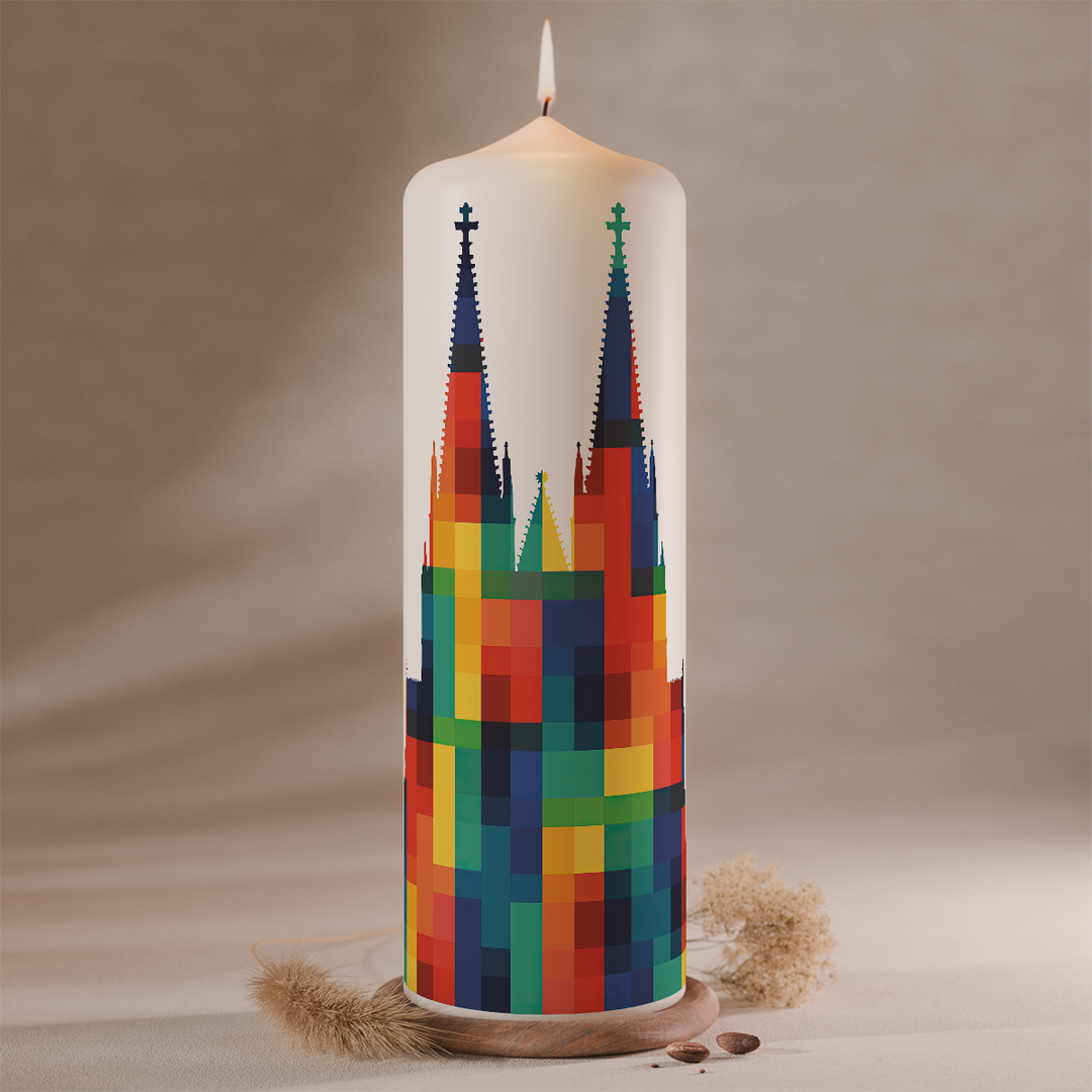 Kölner Dom Kerze mit buntem Pixelmotiv, 200 × 70 mm