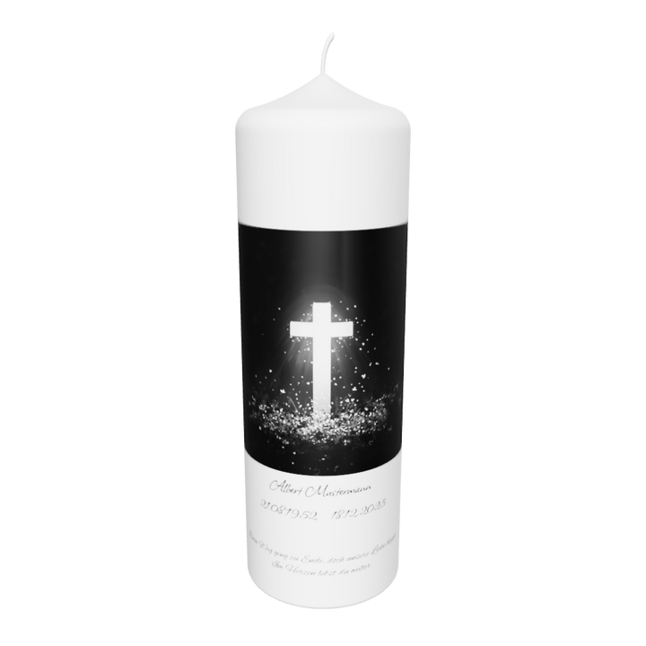 Freigestellte weiße Trauerkerze mit leuchtendem Kreuz auf schwarzem Hintergrund – Symbol für Trost, Glaube und Hoffnung.