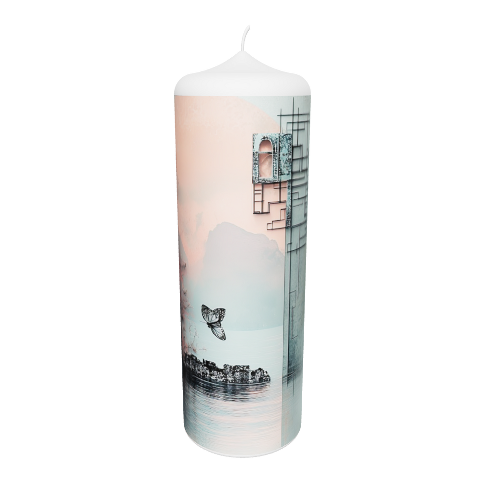 Künstlerkerze mit hellrosa Farbtönen, weiblicher Silhouette und aufgehender Sonne.