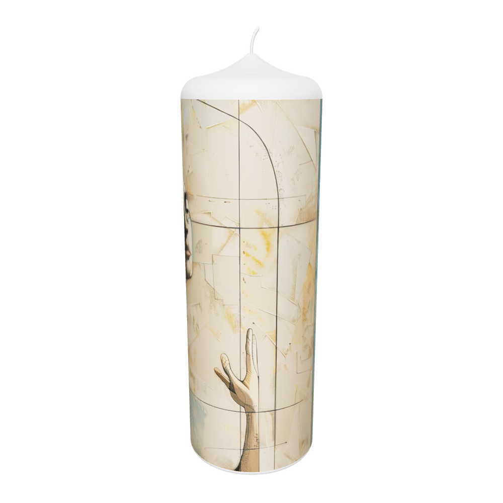 Künstlerkerze mit Sandlandschaft und schwebender Gesichtssilhouette unter weitem Himmel – Sinnbild für Sehnsucht und innere Reise.