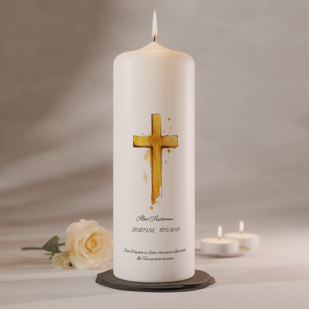 Trauerkerze mit goldenem Kreuz im Aquarellstil in ruhiger Gedenkatmosphäre