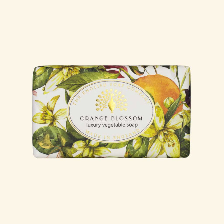 Seife mit mediterrischem Orangenblütenduft – ESC Vintage Orange Blossom Soap 190 g von The English Soap Company in edler Vintage-Verpackung.